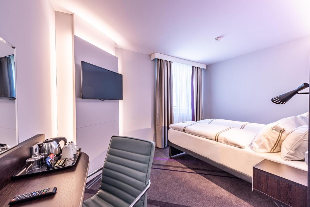 Premier Inn Nuernberg City Nordost Eksteriør billede